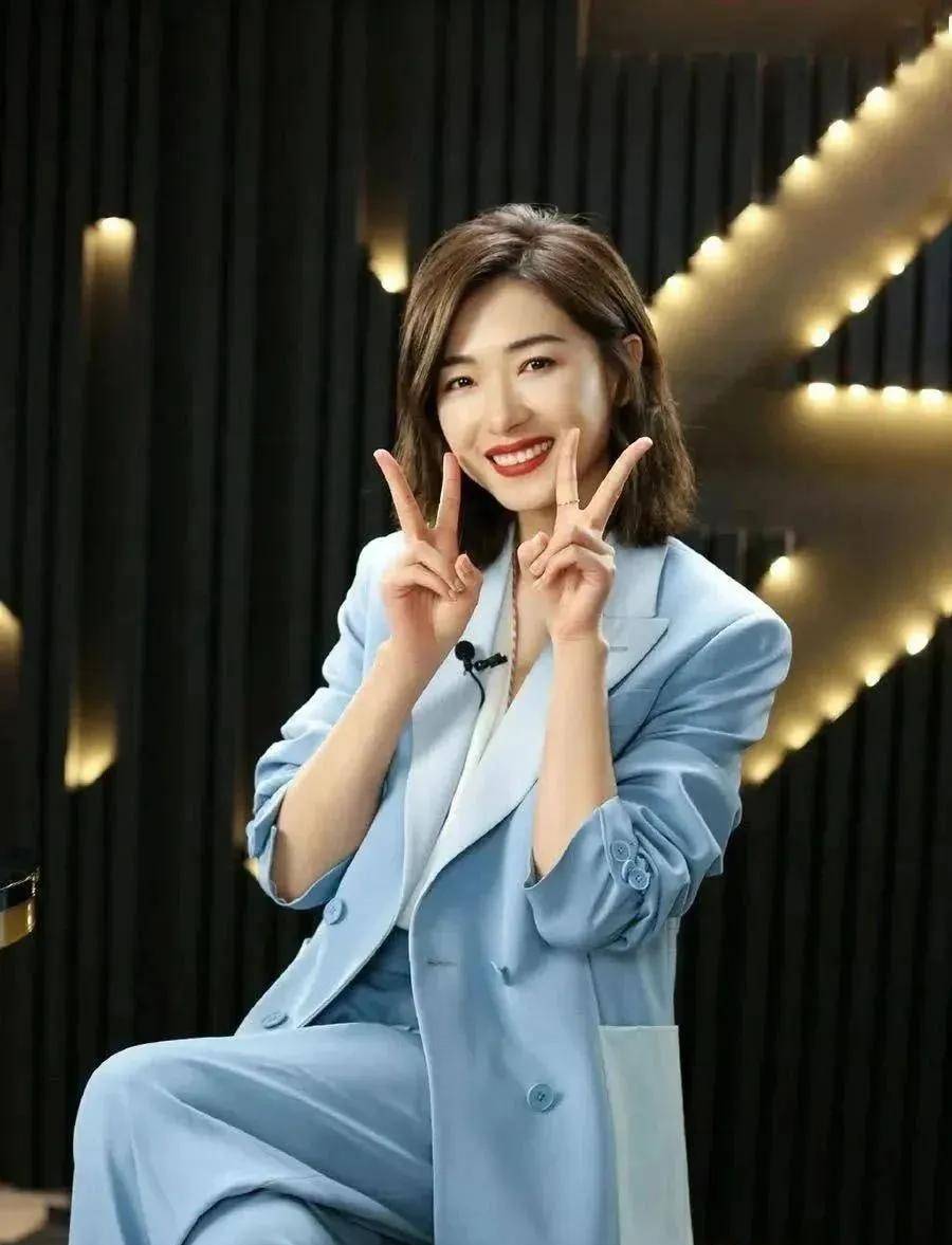 万茜:"三无女演员"斩获金马白玉兰!不追流量,只为纯粹的演戏