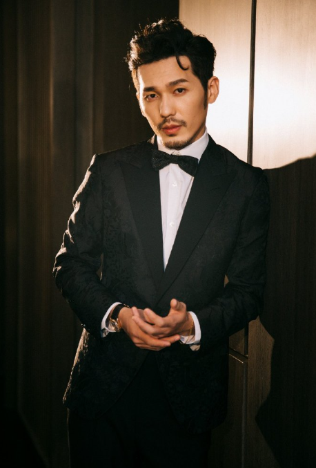 白宇开车回刘萌萌住处,俩人相处了八年,还没到结婚的程度