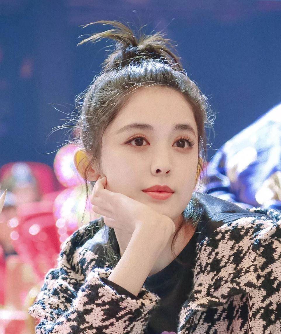 曾遭遇全网黑,如今路人缘极好,古力娜扎终于迎来阳光
