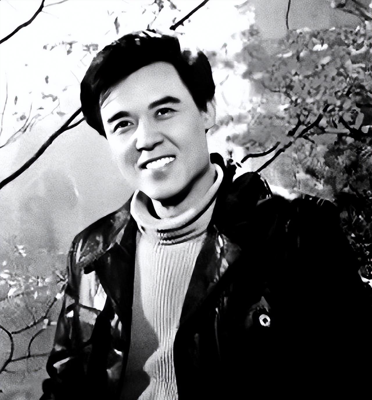 著名演员达式常:终生只爱一个人,他一生不买车不开车是为何?