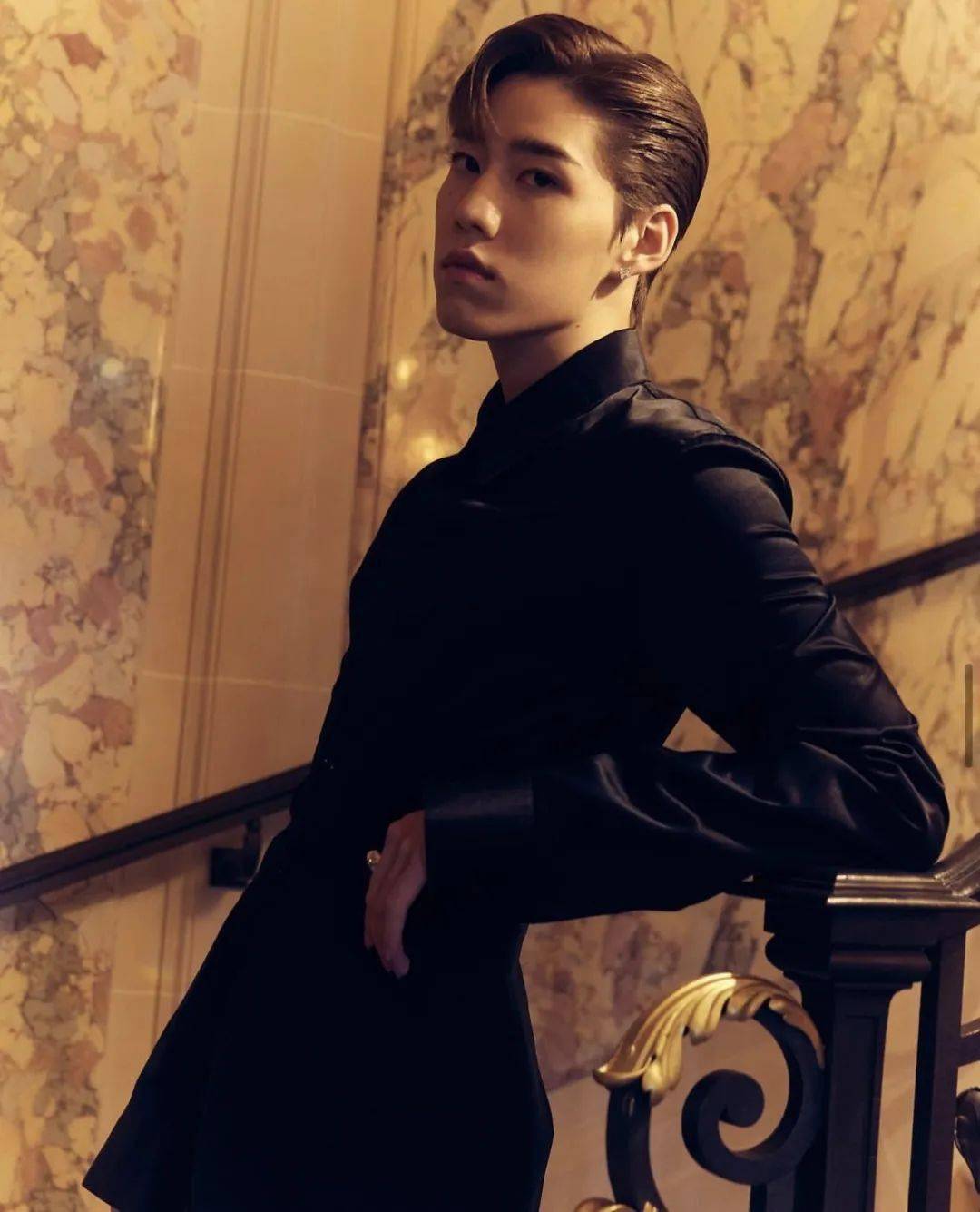 balenciaga 首度官宣品牌大使?