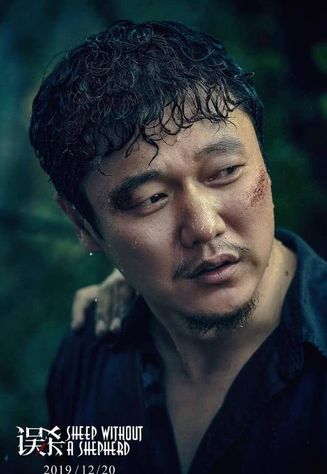 对立双方见招拆招,掩盖真相将计就计,尺度节奏让人血脉喷张.