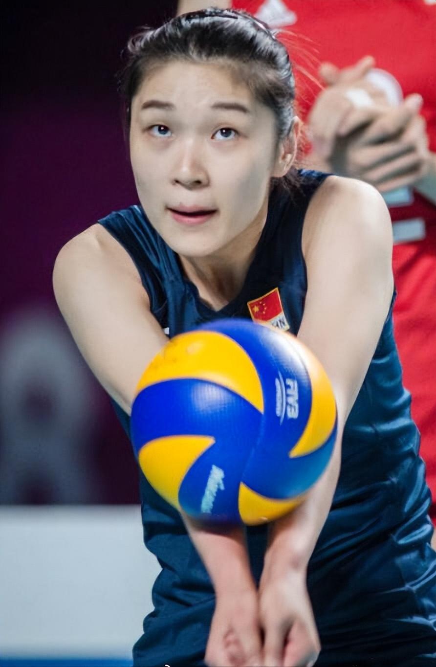 女排名将王梦洁:一路从争议中走来,渴望参加巴黎奥运会