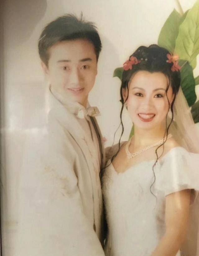 闫光明赵海燕结婚照图片