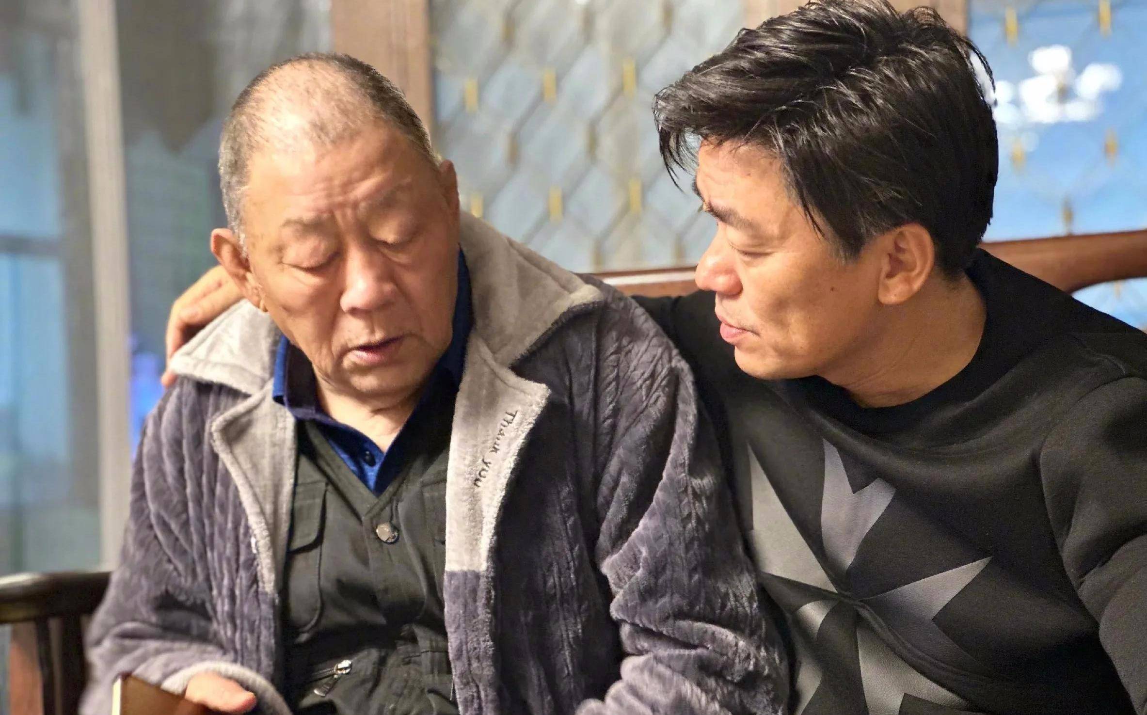 易有料-智能信息流一站式服务平台