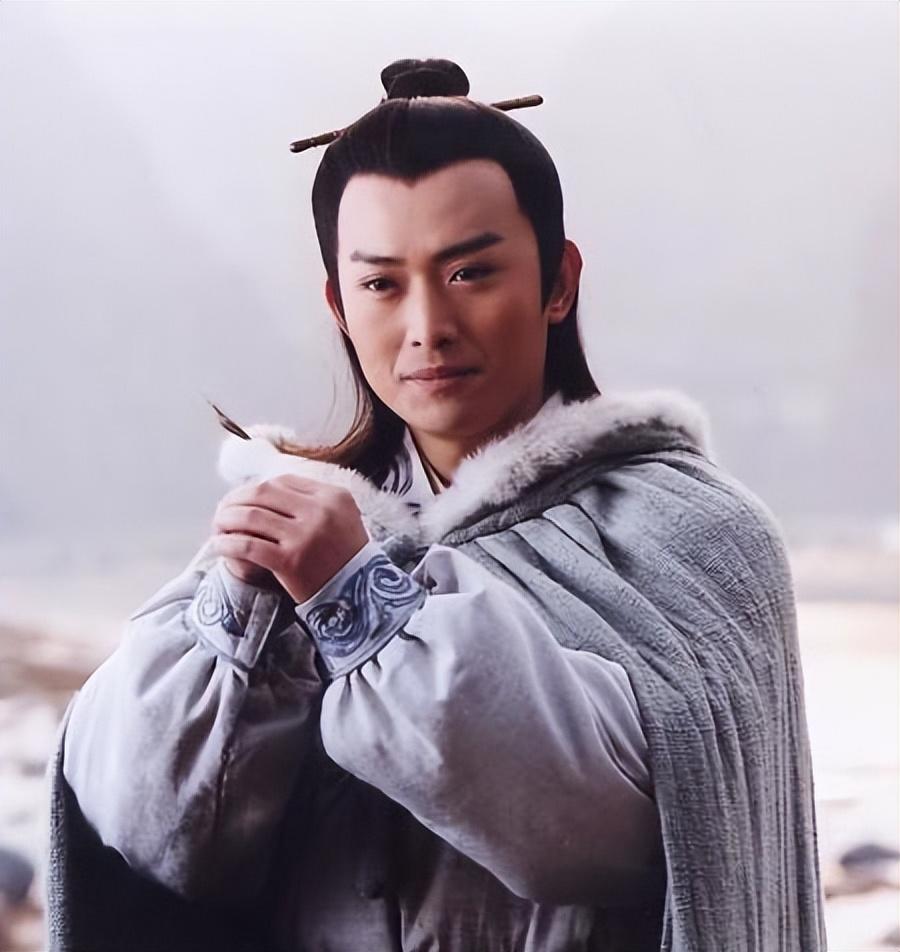 跟保剑锋同级别的古装男神还有很多,比如黄海冰,沈晓海,乔振宇,焦恩俊