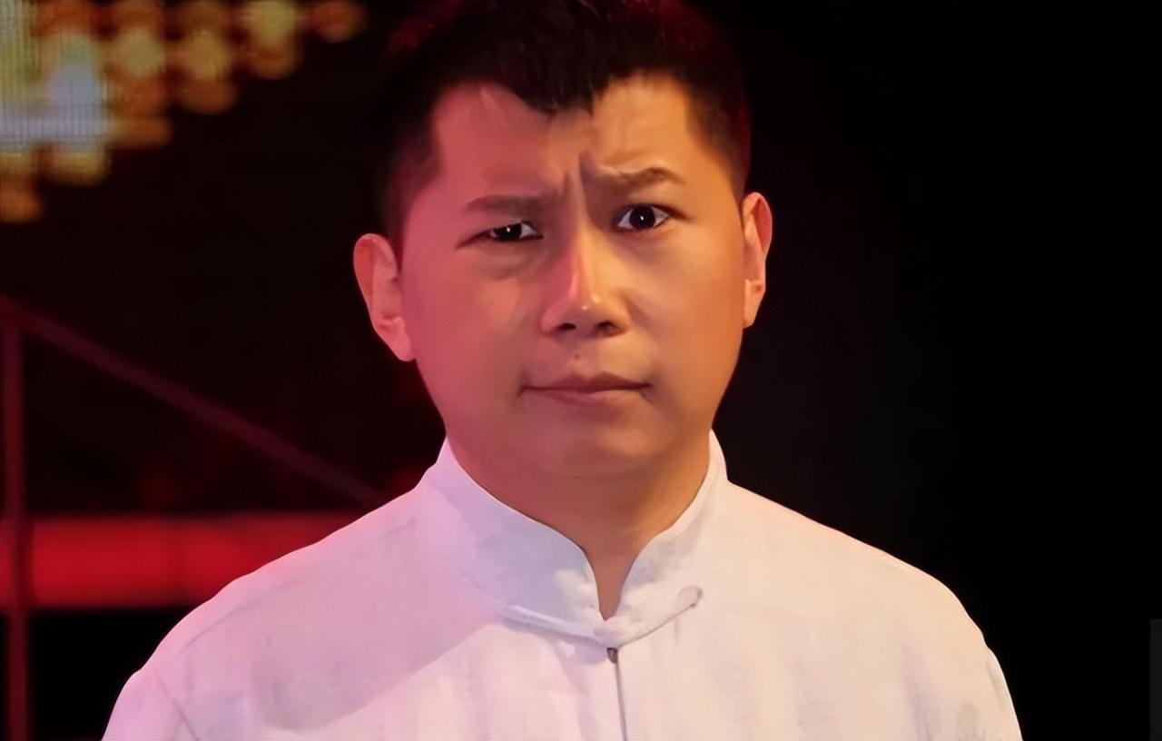 北京一夜,"欺师灭祖"的何云伟出尽风头,德云社该醒醒了!