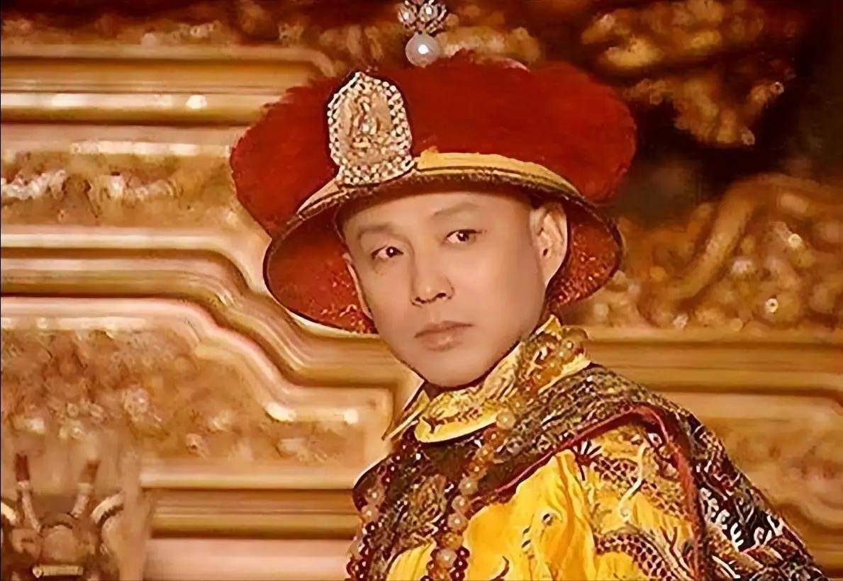 最终,陈道明也确实给大家带来了一个非常优秀的帝王形象