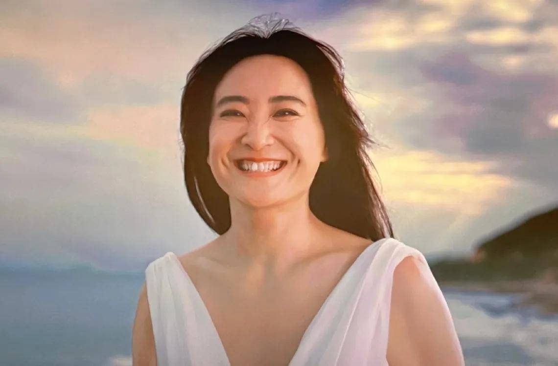 贾玲瘦100斤后样貌曝光:梨涡淡了皱纹多显老,像陌生人,建议沈腾演贾玲