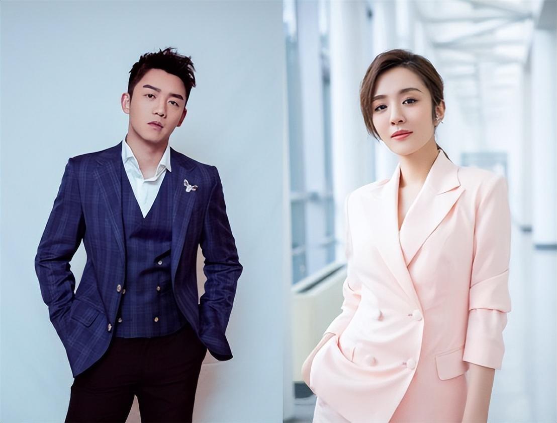 在大学期间,郑恺就对同班的王晓晨很有好感,王晓晨入学时年龄很小,才