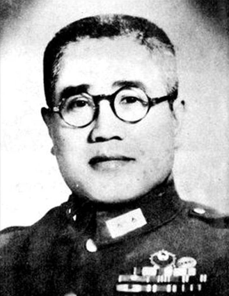 职责:剿东北司令部副司令员兼锦州指挥所所长范汉杰未知时间主要职务