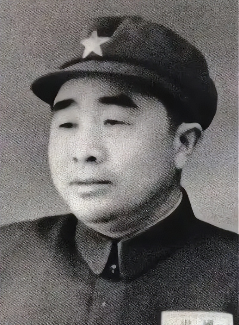 新中国成立后,朱声达被授予少将军衔,成为了一名成熟的将军,这一路
