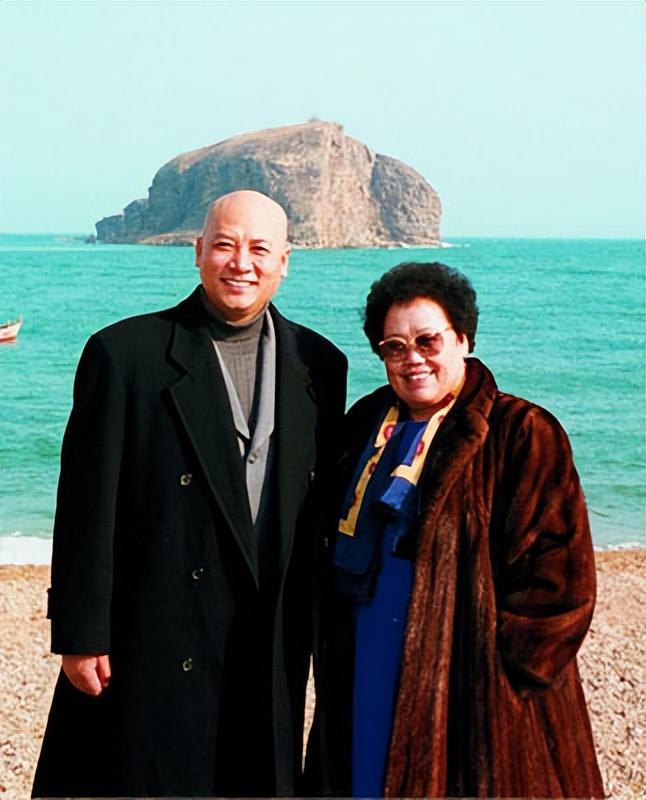 "唐僧"迟重瑞:娶女富豪陈丽华为妻,没有孩子,他过得怎样?