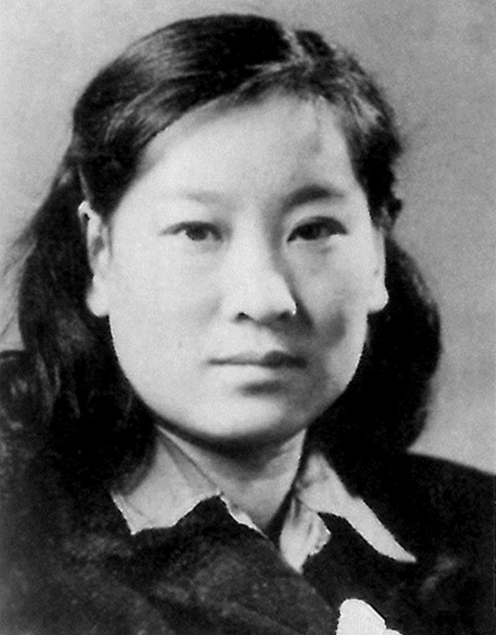 著名演员张莹:45岁英年早逝,去世54年,成了妻子心中永远的痛