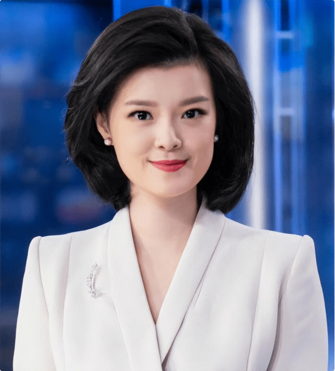 央视主持人邹韵走红,全英文采访气场全开,学历也是不简单
