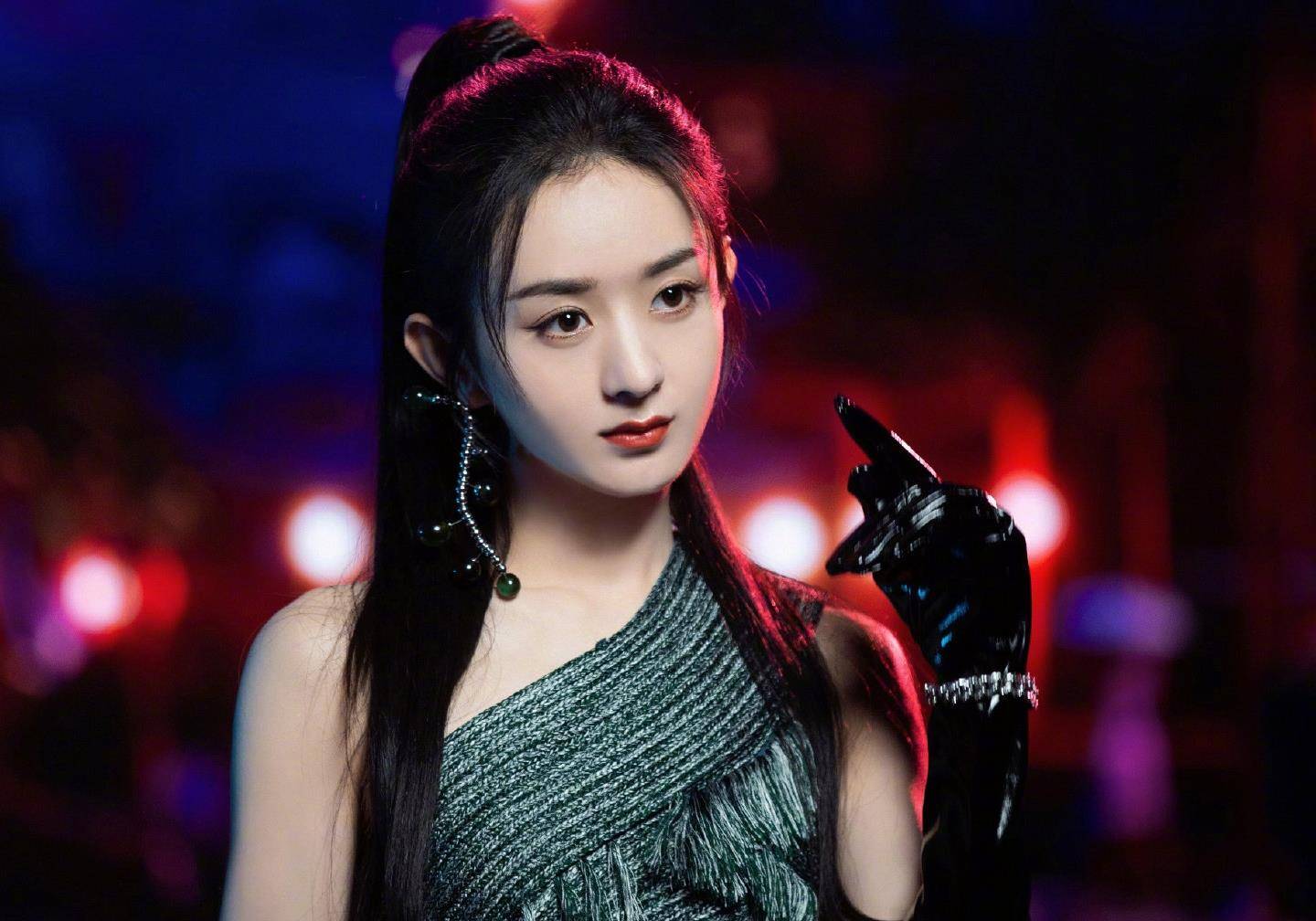 4.16娱乐爆料:杨紫,杨洋,胡歌,王源,赵丽颖,朱一龙