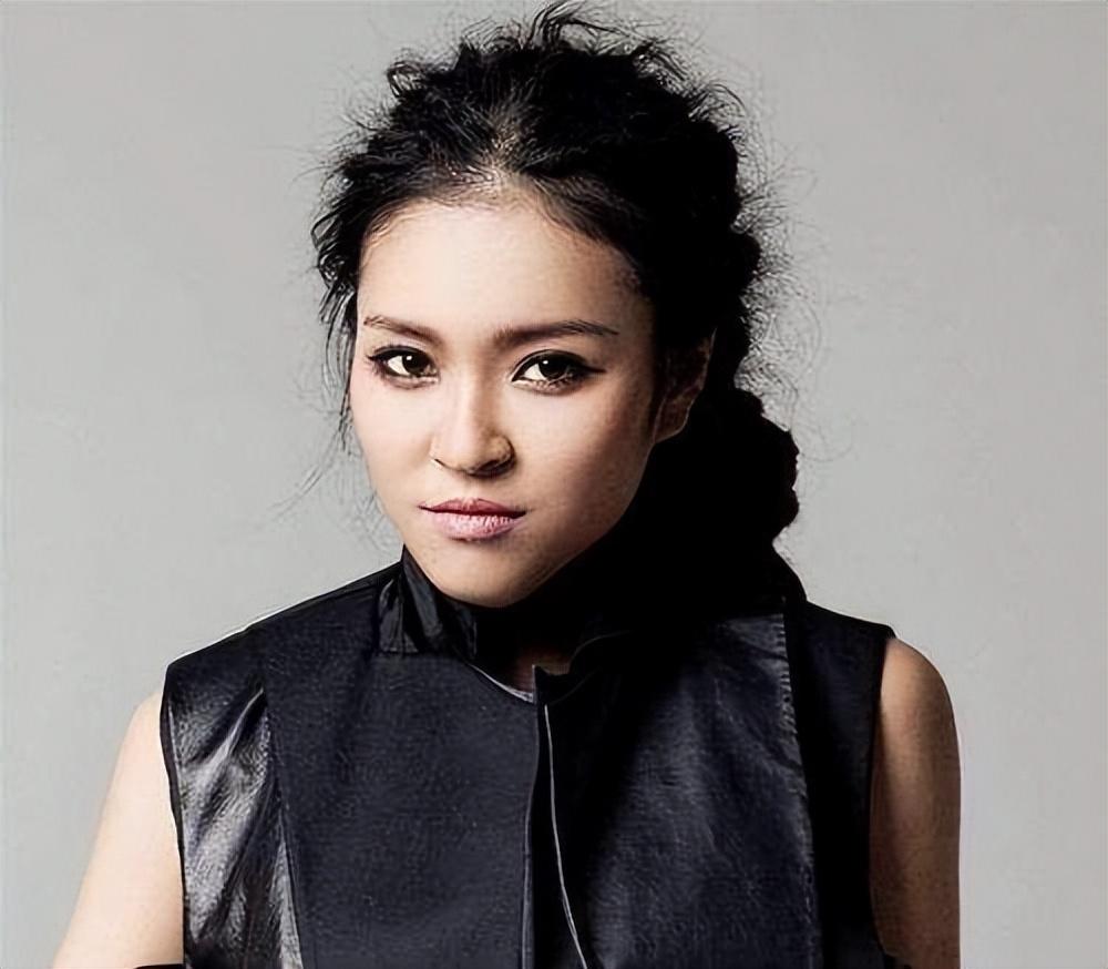 36岁汪峰学员张恒远去世,妻子毕夏发布讣告,透露生前心愿惹泪目