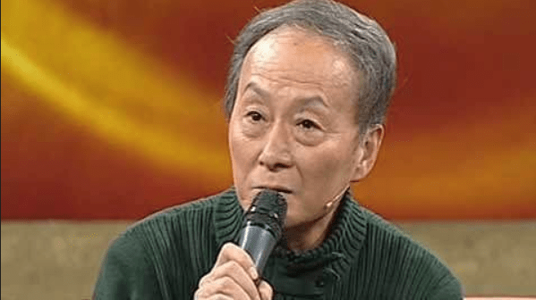 童自荣:李连杰一点艺德都没有,我给他配音,他见到我招呼都不打