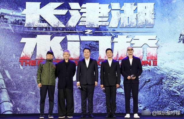 吴京电影上映前2天撤档,说好的硬扛《黑客帝国4》呢