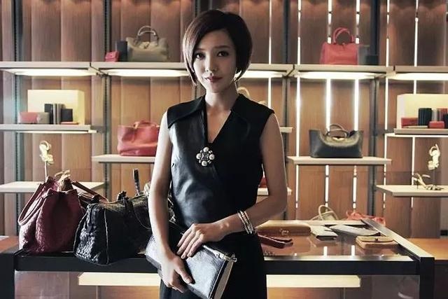 巴黎的《小时代》,一部“精神爽剧”?