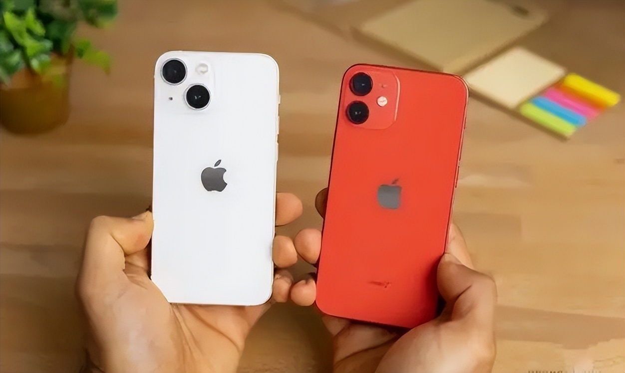 给老婆买了一款5.4英寸的新手机,性能非常棒