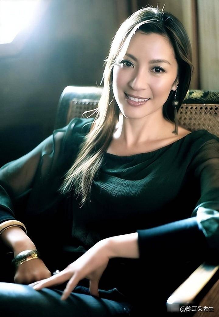 吴家丽谈邓光荣,邓光荣几招就把陈惠敏放倒了,他的功夫很厉害