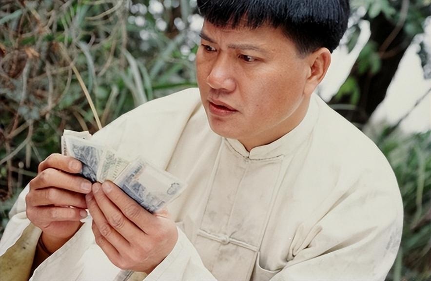 《古惑仔》系列里,也留下了"蒋天养"这一经典角色.