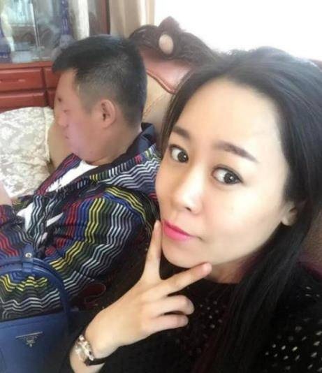 2008年,宋晓峰与杨晓茹举行了婚礼.