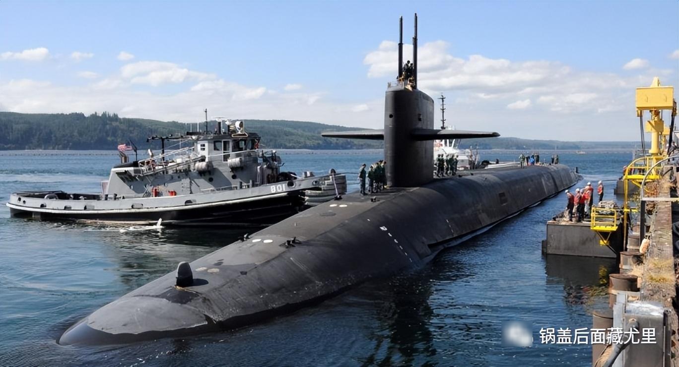 潜艇),但其中有10艘"俄亥俄"级的艇龄都已经超过30岁,最老的一艘"亨利